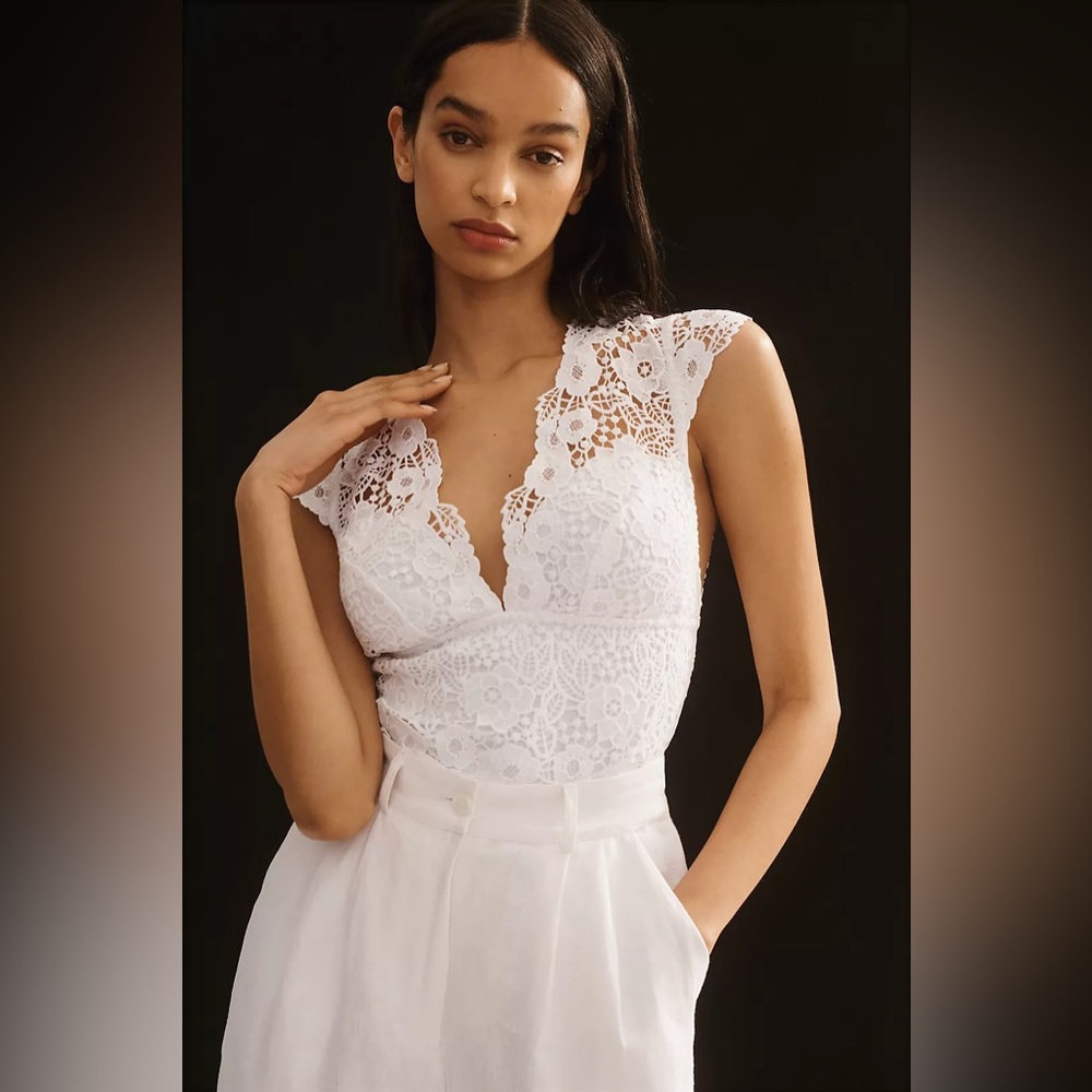 Anthropologie Alandra Cap-Sleeve Lace Bodysuit